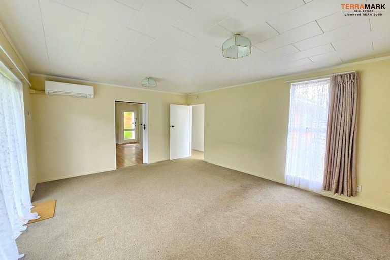 Photo of property in 9b Nevada Grove, Totara Park, Upper Hutt, 5018
