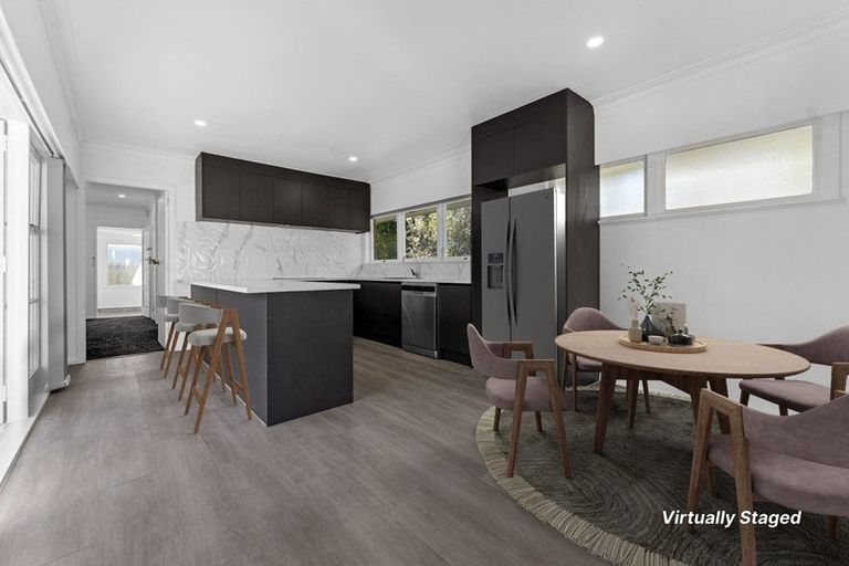 Photo of property in 24 Rollerson Street, Papakura, 2110