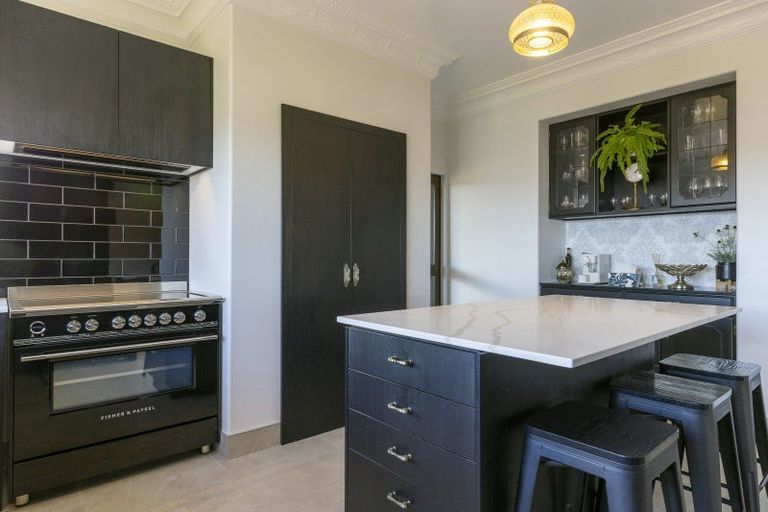 Photo of property in 62 Harvey Street, Waipahihi, Taupo, 3330