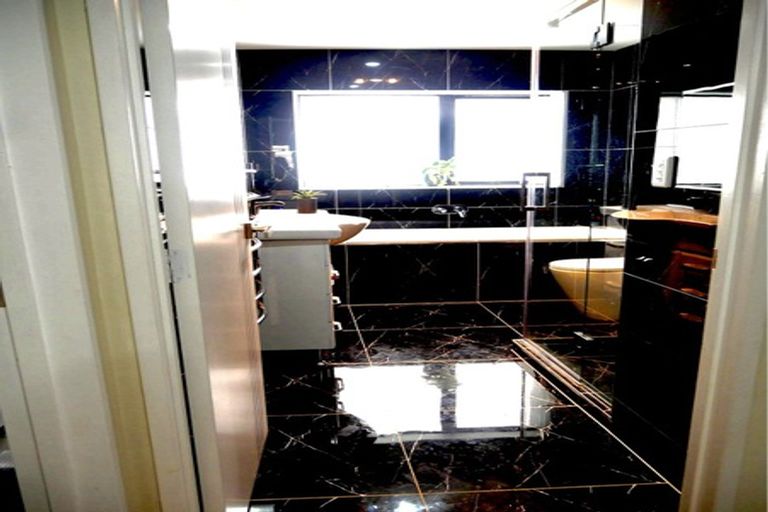 Photo of property in 121 Belmont Road, Pukekohe, 2120