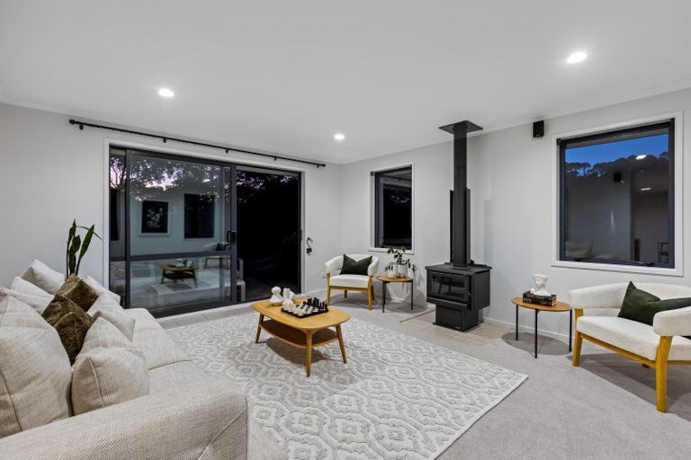 Photo of property in 208 Glenmore Road, Coatesville, Albany, 0793