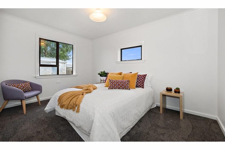 Photo of property in 906 Avonside Drive, Avondale, Christchurch, 8061