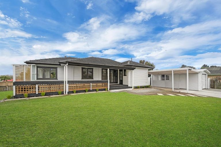 Photo of property in 76 Old Wairoa Road, Papakura, 2110