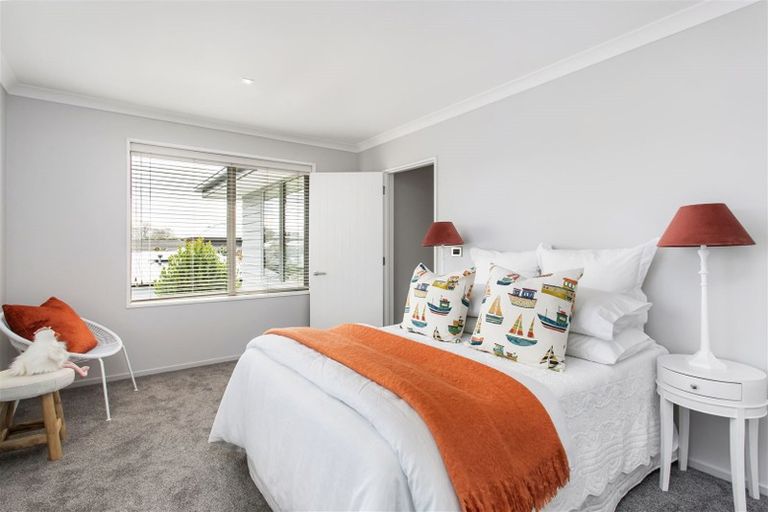 Photo of property in 7 Brookwater Avenue, Northwood, Christchurch, 8051