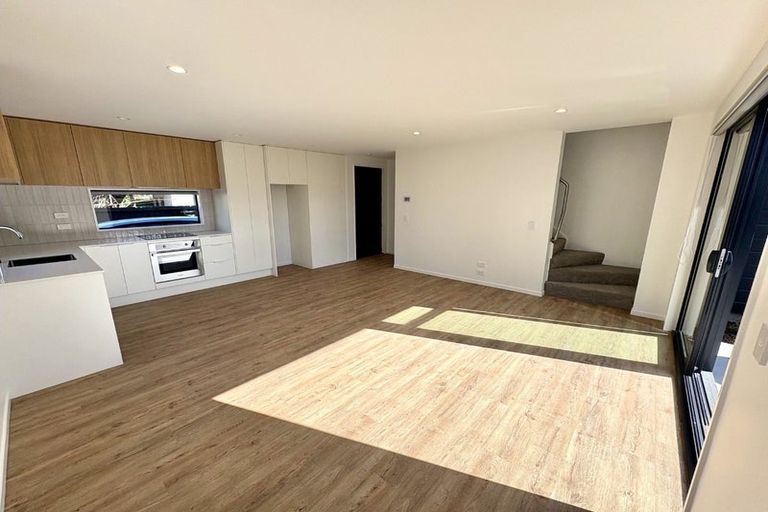 Photo of property in 3/33 England Street, Phillipstown, Christchurch, 8011