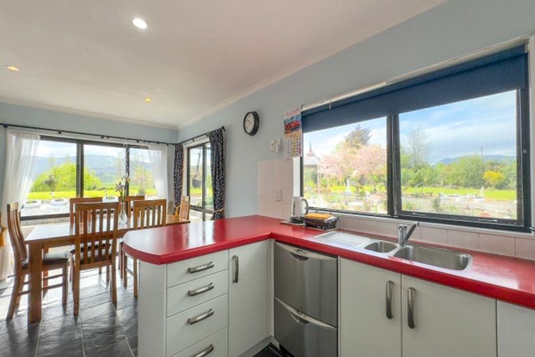 Photo of property in 11 Ryall Road, Paeroa, 3673
