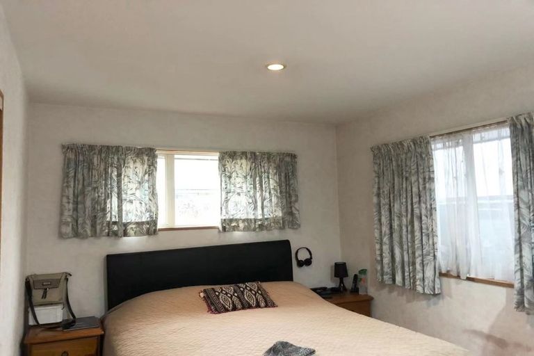 Photo of property in 71a Harris Crescent, Papanui, Christchurch, 8053