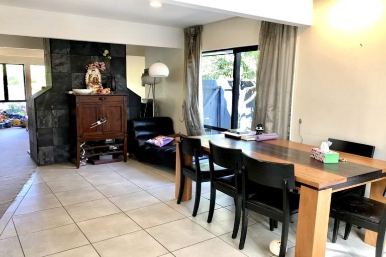 Photo of property in 1/25 Belmont Terrace, Milford, Auckland, 0620