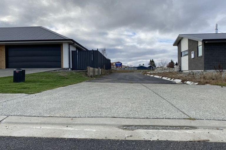 Photo of property in 6 Jack Adamson Drive, Twizel, 7901
