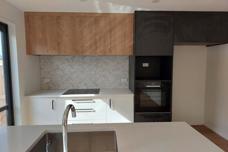 Photo of property in 3/28 Deloraine Street, Somerfield, Christchurch, 8024