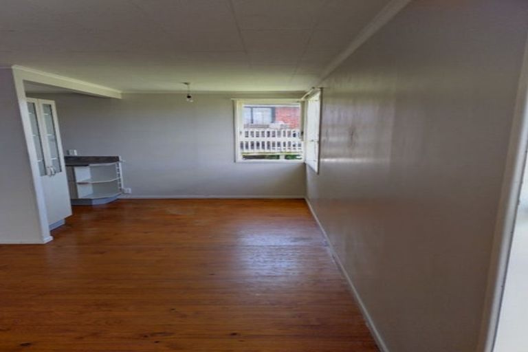 Photo of property in 5 Wroughton Crescent, Otara, Auckland, 2023