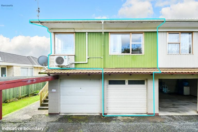 Photo of property in 7/4 Ashby Place, Pukekohe, 2120