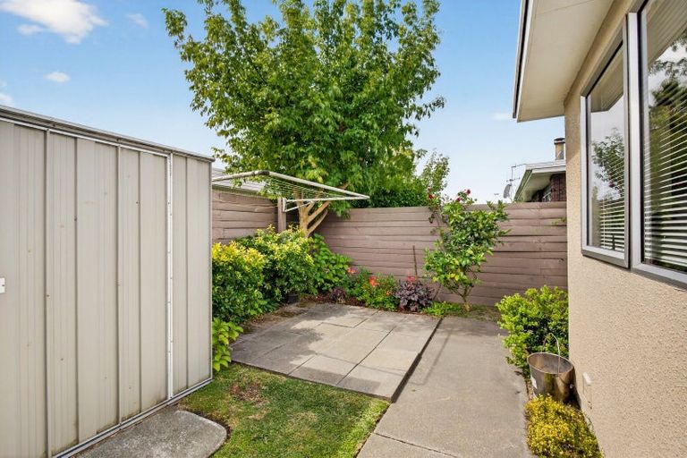 Photo of property in 57 Avenue Road, Greenmeadows, Napier, 4112