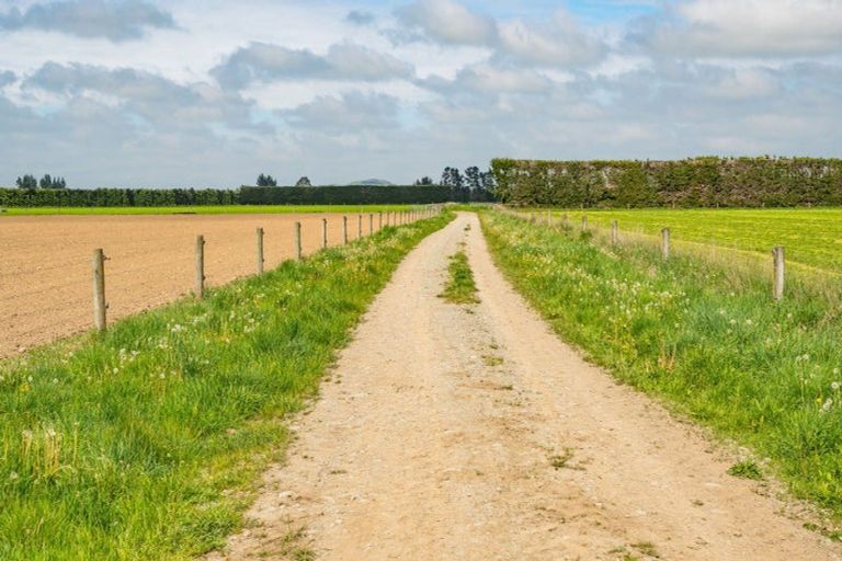 Photo of property in 609 Woodstock Road, Burnt Hill, Oxford, 7495