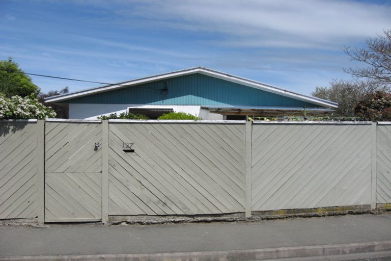 Photo of property in 1/127 Parkers Road, Tahunanui, Nelson, 7011