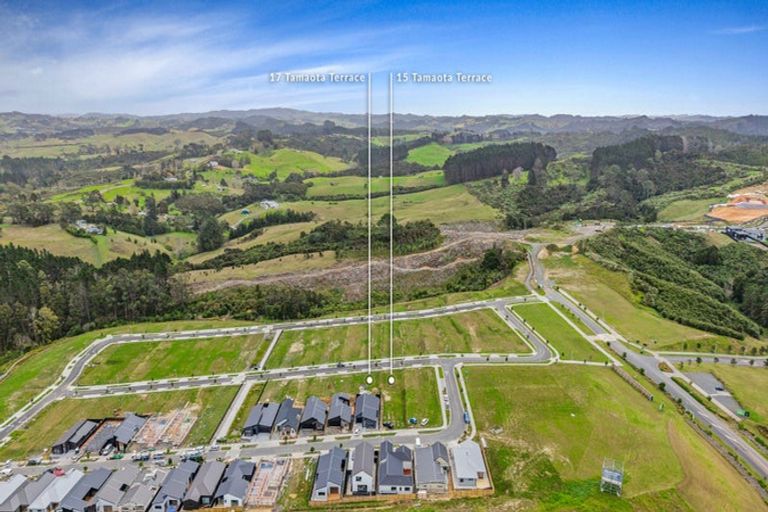 Photo of property in 15 Tamaota Terrace, Wainui, 0992