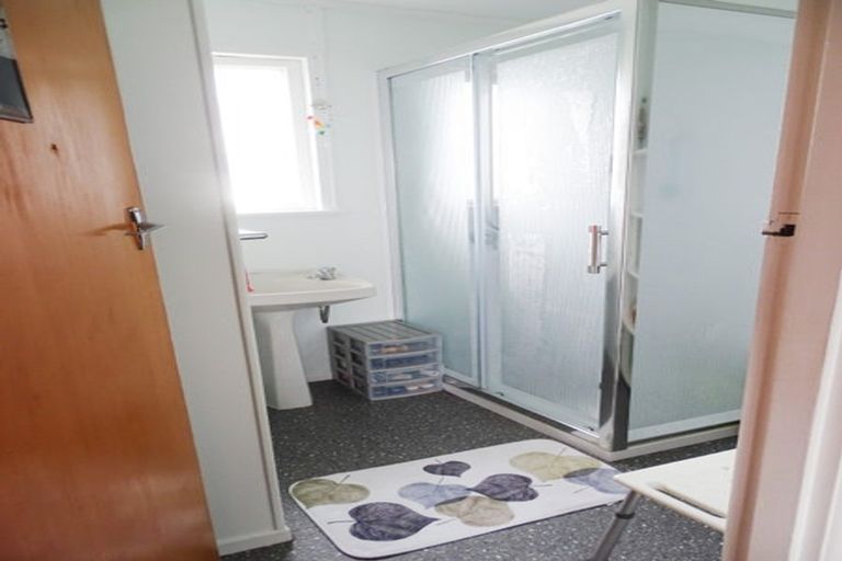 Photo of property in 92 Scott Street, Strathern, Invercargill, 9812