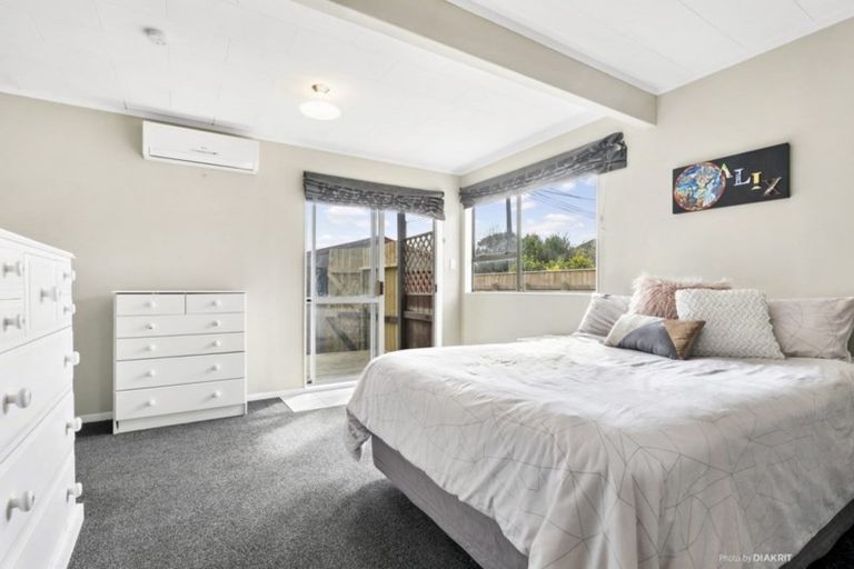 Photo of property in 15a Chapman Crescent, Naenae, Lower Hutt, 5011