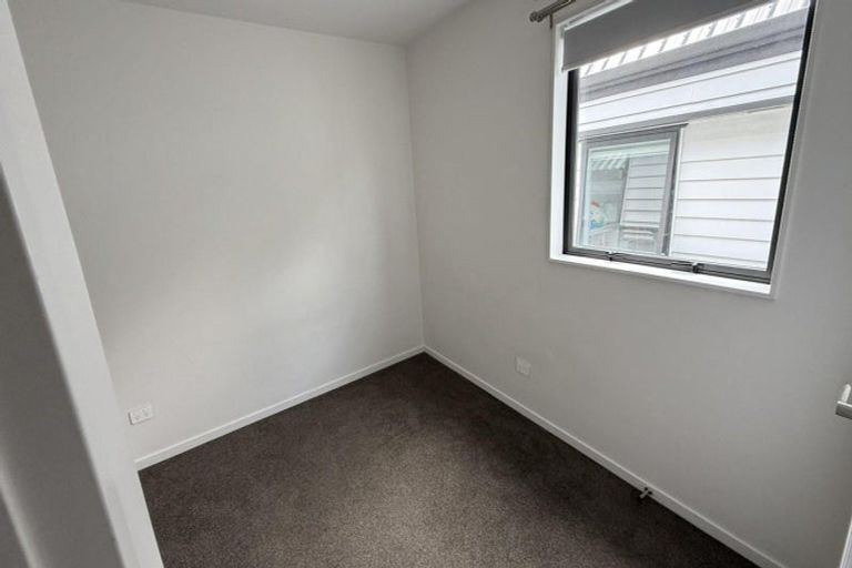 Photo of property in 4/3 Walsh Road, Wainui, 0932