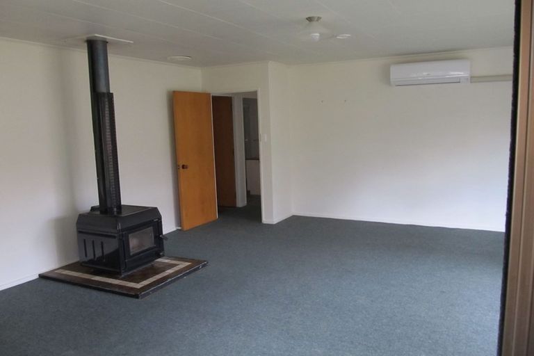 Photo of property in 13 Kawarau Place, Frankton, Queenstown, 9300