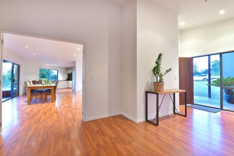 Photo of property in 1453 East Coast Road, Redvale, Albany, 0794