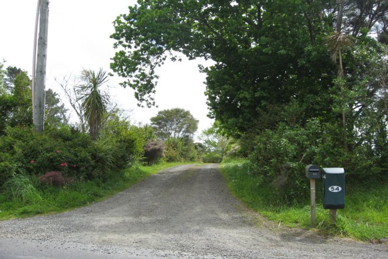 Photo of property in 54 Station Road, Huapai, Kumeu, 0891