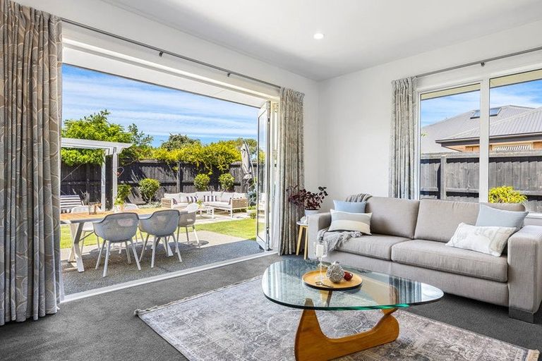 Photo of property in 56 Mokihi Gardens, Hillmorton, Christchurch, 8024