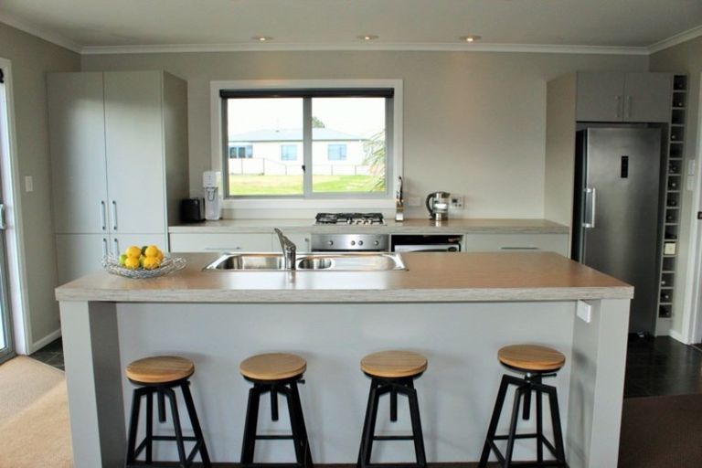 Photo of property in 1 Orbell Crescent, Te Anau, 9679