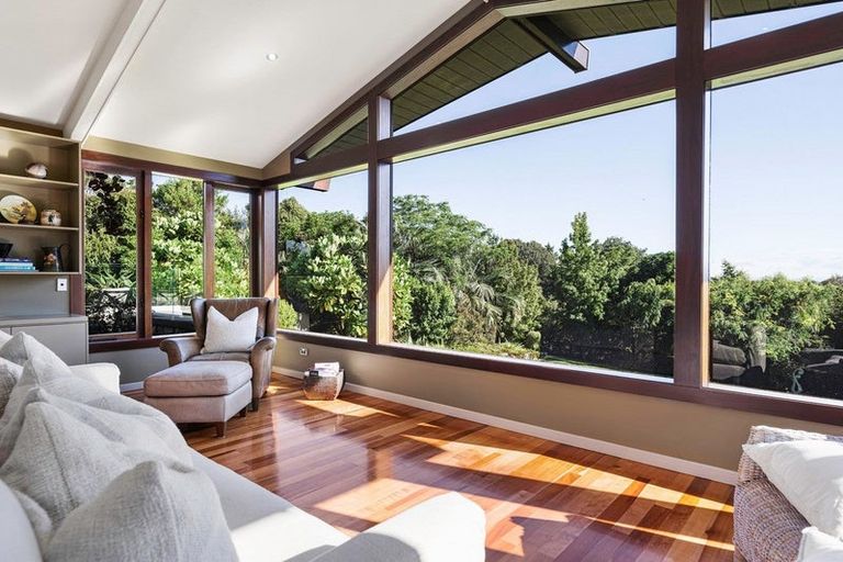 Photo of property in 54 Lane Road, Havelock North, 4130