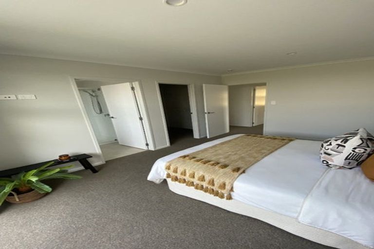 Photo of property in 21 Cowell Crescent, Pyes Pa, Tauranga, 3112