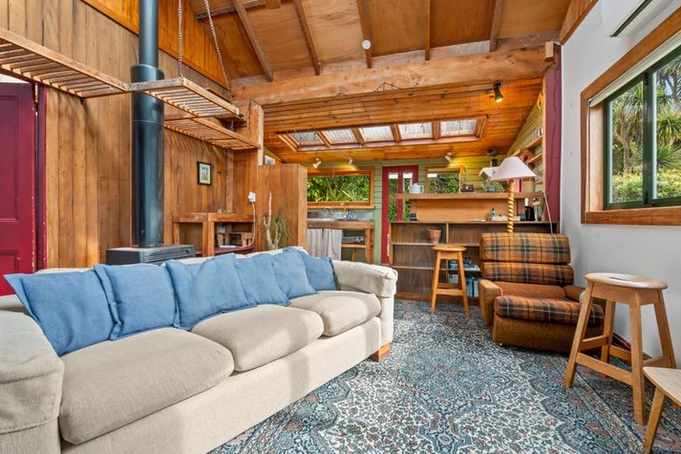 Photo of property in 2 Margate Avenue, Broad Bay, Dunedin, 9014