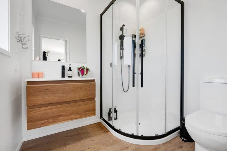 Photo of property in 54b Cloten Road, Stratford, 4332