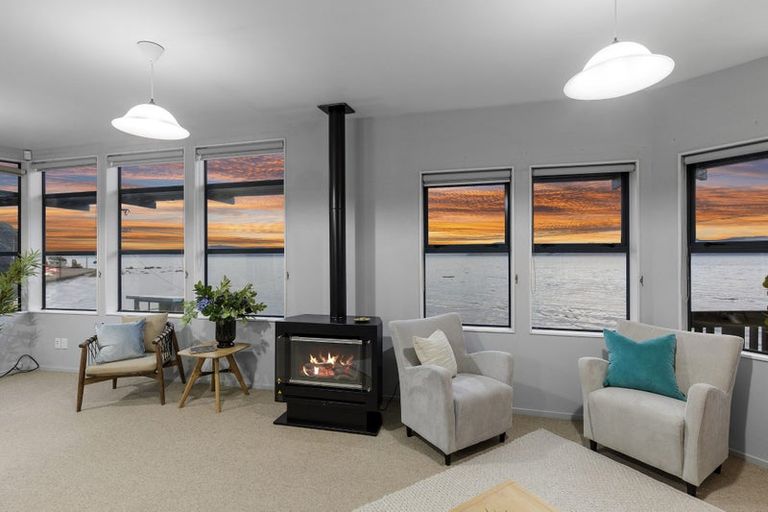 Photo of property in 445 Marine Dr Mahina Bay, Mahina Bay, Lower Hutt, 5013