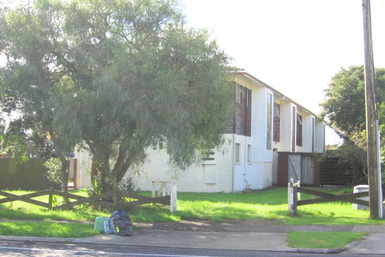 Photo of property in 152a Bucklands Beach Road, Bucklands Beach, Auckland, 2012