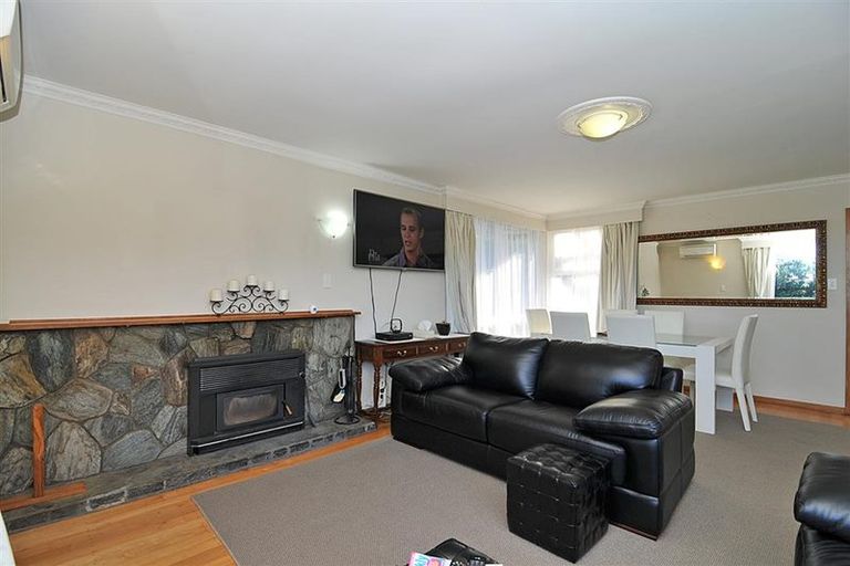 Photo of property in 202 Townsend Road, Miramar, Wellington, 6022