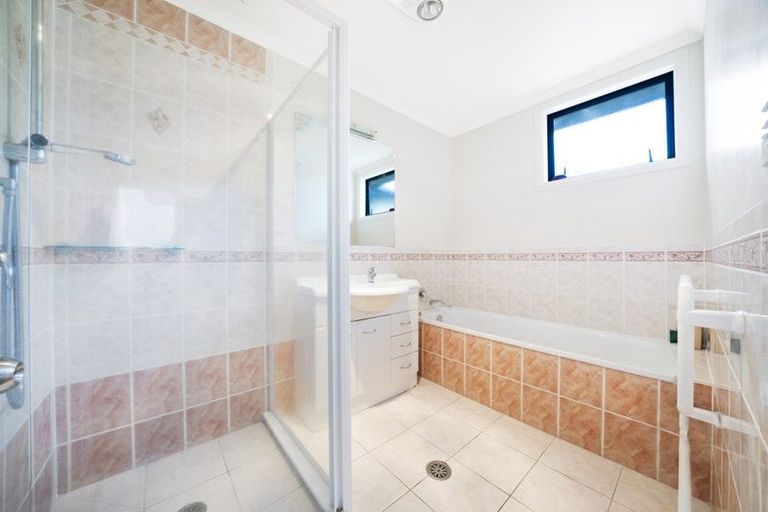Photo of property in 10 Wando Lane, East Tamaki, Auckland, 2013