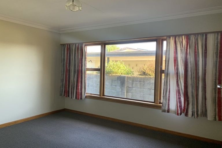 Photo of property in 23 Cruickshank Crescent, Rosedale, Invercargill, 9810