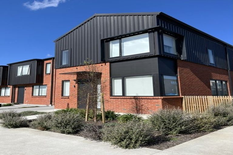 Photo of property in 67 Mangahoe Road, Mount Wellington, Auckland, 1062