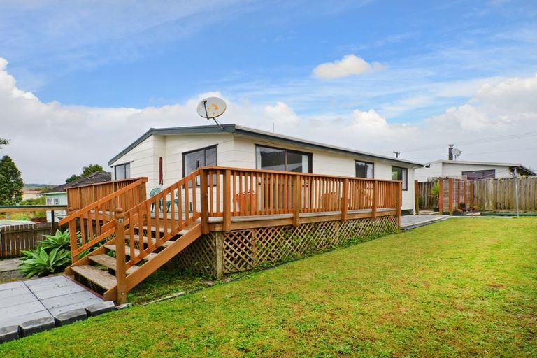 Photo of property in 28b View Road, Hikurangi, 0114