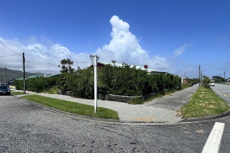 Photo of property in 2 Rigg Street, Blaketown, Greymouth, 7805