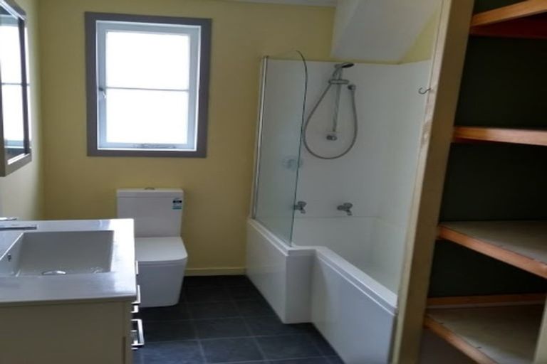 Photo of property in 20 Station Street, Tirau, 3410