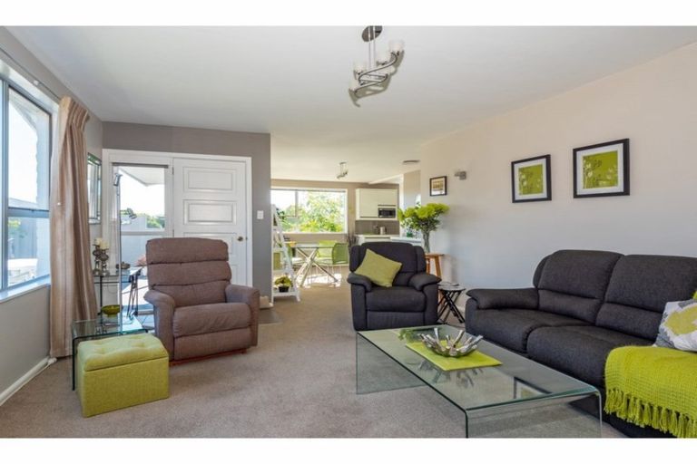 Photo of property in 16 Pukatea Street, Glenwood, Timaru, 7910