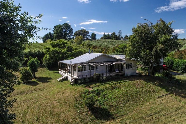 Photo of property in 83 Marriages Road, Tasman, Upper Moutere, 7173