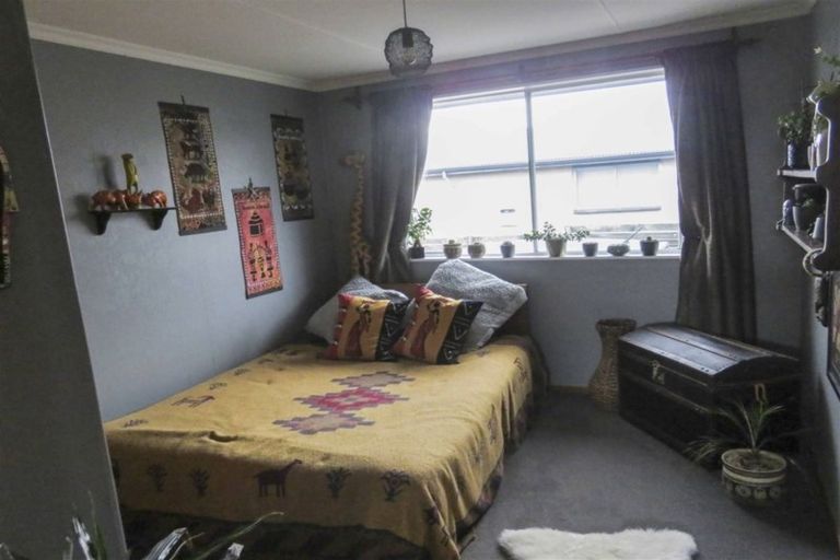 Photo of property in 79 Avon Road, Clifton, Invercargill, 9812