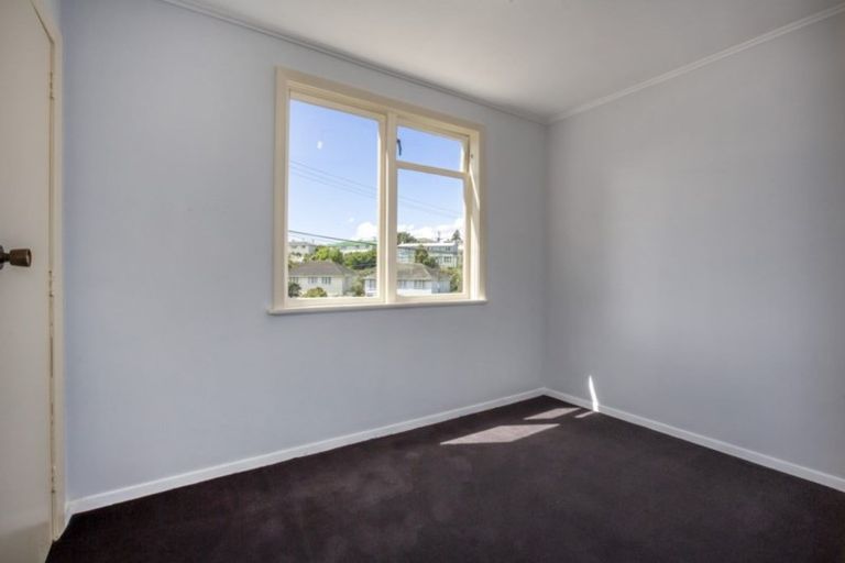 Photo of property in 48 Gloucester Street, Cannons Creek, Porirua, 5024