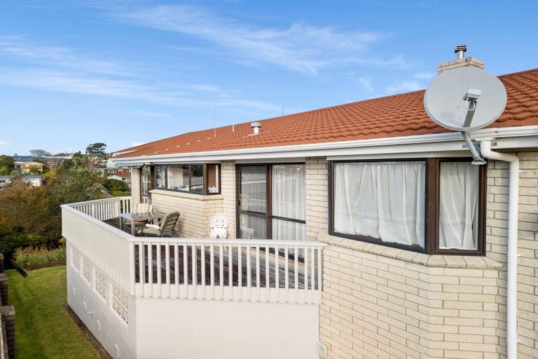 Photo of property in 55 Hillcrest Road, Otumoetai, Tauranga, 3110