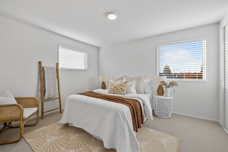 Photo of property in 6 The Gate, Yaldhurst, Christchurch, 8042