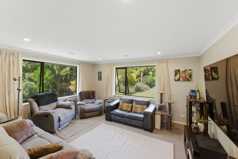 Photo of property in 7a Pipitea Place, Whalers Gate, New Plymouth, 4310