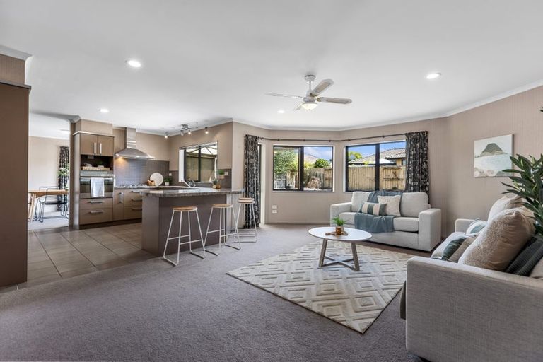 Photo of property in 90 Twin Oak Avenue, Papamoa Beach, Papamoa, 3118