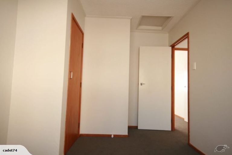 Photo of property in 64a Clayburn Road, Glen Eden, Auckland, 0602